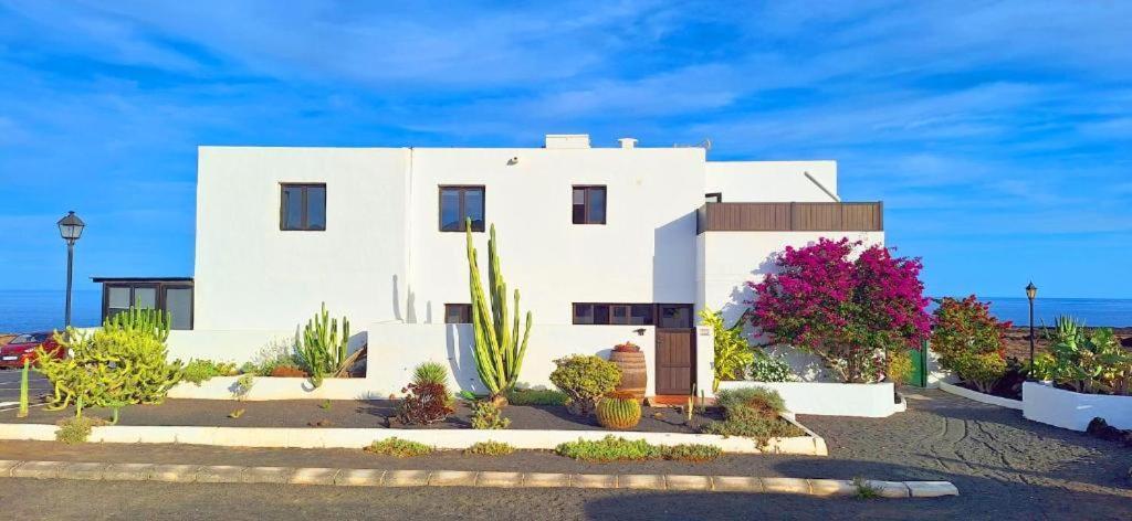 Volcan De Sal Teguise (Lanzarote) Exterior foto